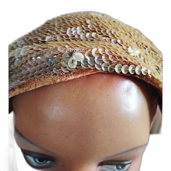 Vintage 1950s Champagne Sequin Cocktail Hat with Pearl Dangles - Picture 3 of 6
